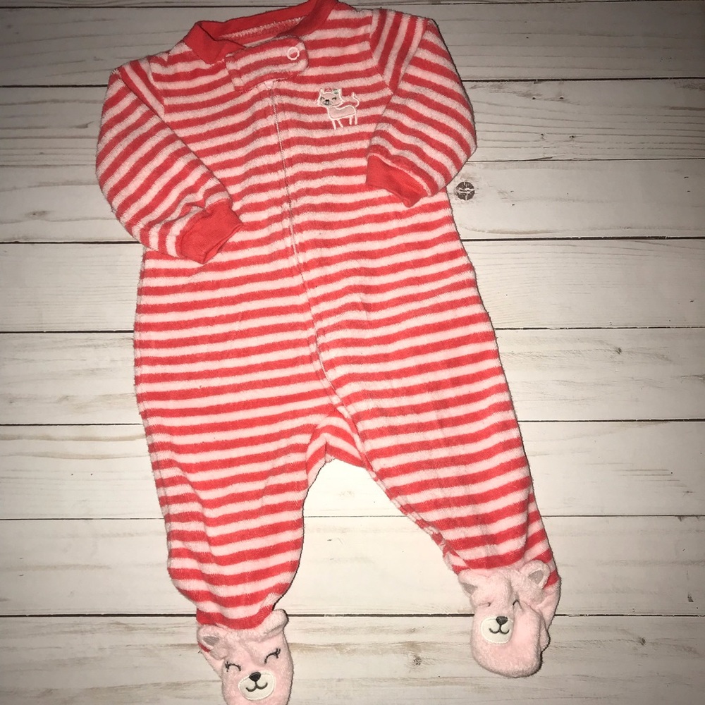 ⭐️ Carters newborn NB terrycloth Striped Sleeper